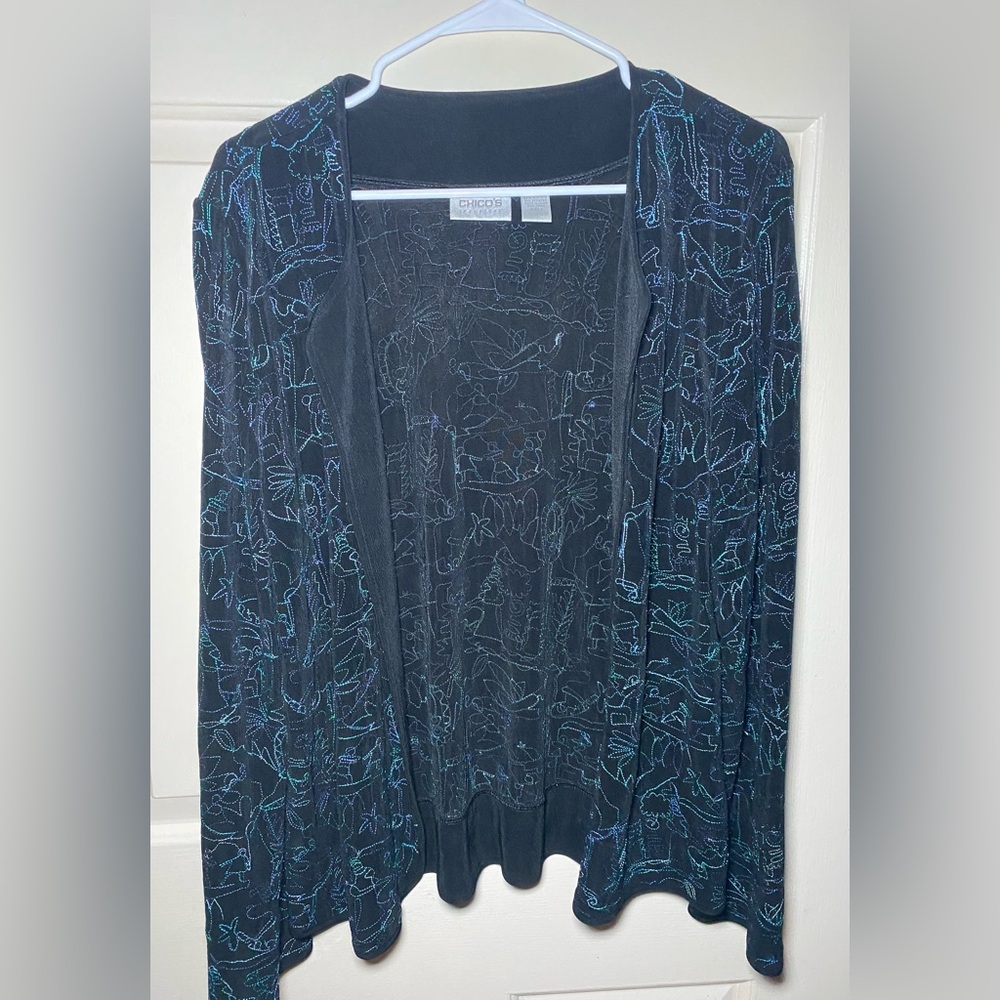 Chicos Travelers Medium 1 Slinky Fabric Black Wearable Art Embroidered Shirt Top